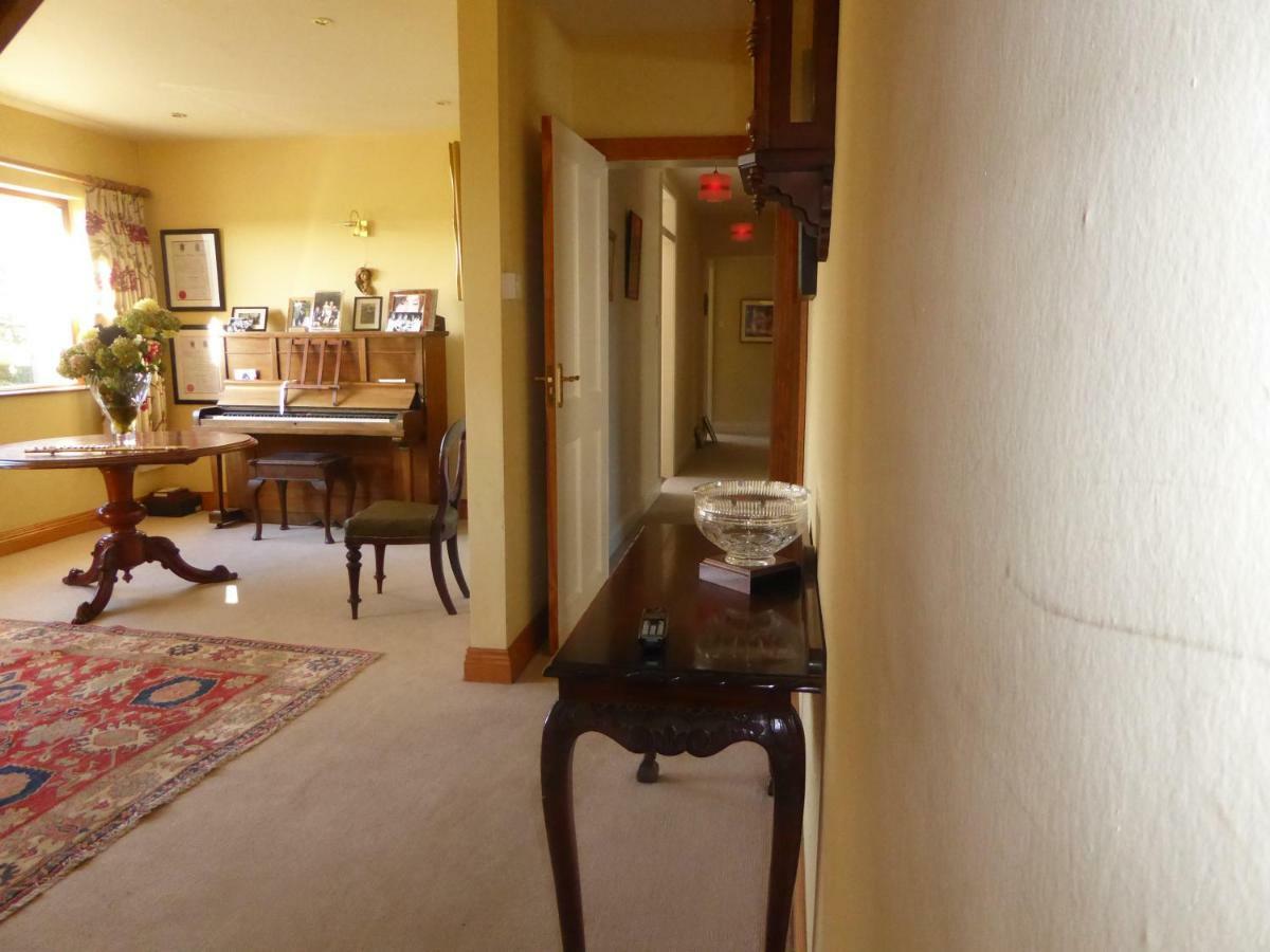 Broadacre Farm Bed & Breakfast Stabannan ภายนอก รูปภาพ